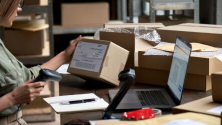 9 plataformas e fornecedores de dropshipping de roupas no Brasil